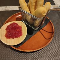 Tequeños veganos con mermelada at La Iguana  in Lloret De Mar