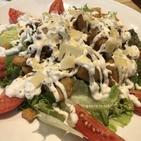Ensalada Cesar vegana  at La Iguana  in Lloret De Mar