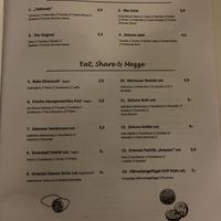 Vegane Gerichte gekennzeichnet (die Salate sind überwiegend auch vegan)   at Zaituna in Neuss