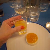 Biancomangiare and amaro at 5 e Cinque in Florence