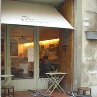 5 e Cinque Storefront at 5 e Cinque in Florence