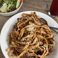 Grünkern-Bolognese (vegan) mit Hefeflocken-Topping  at Tellerrand in Nuremberg