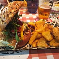  at Garage Pub in Lecco