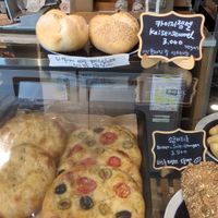  at 395 Bakery in Seoul