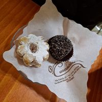 Vegan biscuit and vegan tartufo at Casantini in Viterbo