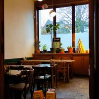 Salle at Les Super Filles du Tram in Brussels