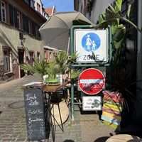 front  at Earth Bowls in Heidelberg