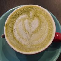 Matcha latte with almond milk at Mamba in Neuquen