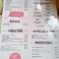 Auswahl at Stück Vom Glück in Berlin