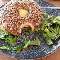 Vegan bagle (avocado, Vcheese, vegetables) at Ubuntu in Tenerife