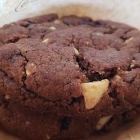Cookies gourmands at SOA RESTAURANT BOULOGNE in Boulogne-billancourt