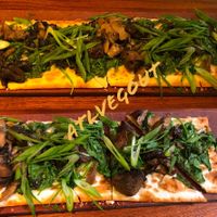 Mushroom flatbread (no cheese) at Seasons 52 in Tampa