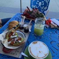 Box salata brunch con formaggi vegani di Adele formaggi vegan  at Qcorner in Forli