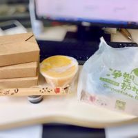 Ordered with plastic bag clearly labelled compostable ￼  at Pleasant Life Healthy Vegetarian Restaurant 悦意生活素食餐厅 in Shenzhen