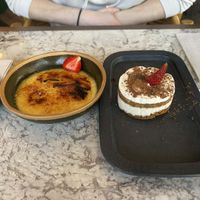 Creme brule and tiramisu at The Green Affair - Parque das Nações in Lisbon