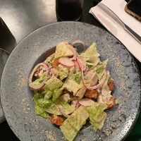 סלט קיסר at Alpaca Bar in Tel Aviv