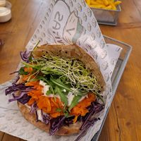 Lachs-Pita at Veganitas in Zurich