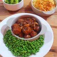Glorious gravy balls with cheesy potato pie and extra broccoli at The Veeg Shack in Swindon
