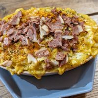 Mac and cheese with facon at The Veeg Shack in Swindon