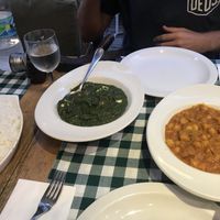 Palak paneer and chana masala at Dubb Indian Restaurant in Istanbul