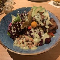Buddha bowl - vegan chicken   at KÅDU in Ottobrunn