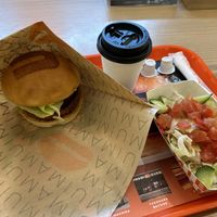 Vegan burger and drink/salad set   at Umami Burger - Kinshicho Parco in Tokyo