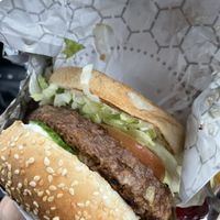 Burger  at Pylsuvagninn in Selfoss