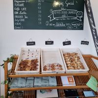 Backwaren frisch at Hempies - Händelstraße in Cologne