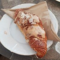 Tiramisu Croissant at Hempies - Händelstraße in Cologne