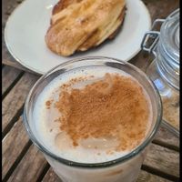 chai latte and Franzbrötchen at Hempies - Händelstraße in Cologne