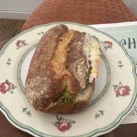 Das war lecker ich glaube mit hausgemachtem Mozzarella und Pesto  at Hempies - Händelstraße in Cologne