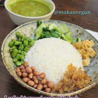 Thunder Tea Rice (Lei Cha) at Makan Vegan - 斋这里 in Central Singapore