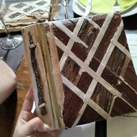 Una carta artesanal súper bonita at La Sella in Cartagena