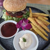 Unmeat burger at HeyBong - The Healthy Secrets  in Siem Reap