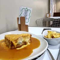 Quem vai ao norte não tem desculpa para não comer uma francesinha at Vegan Details in Braga