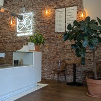  at Wild & The Moon - Van Woustraat in Amsterdam