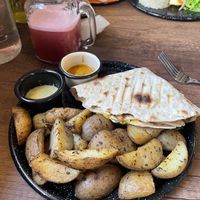 Pocket burrito with jugo del día  at Zona ProSalud in Guatape