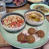 Trio Mezze at Restaurant Shabada in Bordeaux