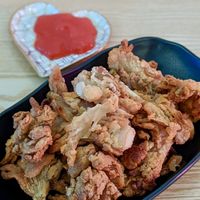 Oyster Mushroom at Heartbreak Melts in Northeast Singapore