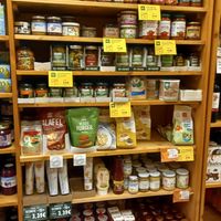 pantry stuff at Naturalia in Venice