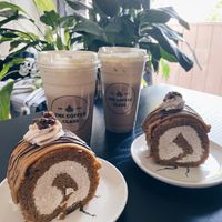 Vegan pumpkin Swiss roll with pumpkin chai and pumpkin cloud foam tops  at The Coffee Class in Las Vegas