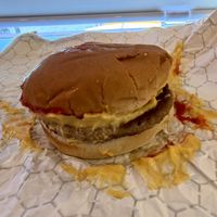 Cheeseburgerr  at Mr.Charlie's - Los-Angeles in Los Angeles