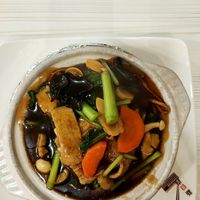 Claypot noodle at e Veg - Marina Square - 益素食 in Central Singapore