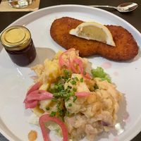 Schnitzel   at Tisch in Vienna