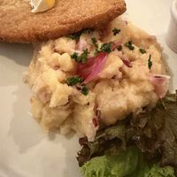 I look at this pictures and I get hungry 🤤   at Tisch in Vienna