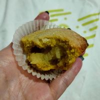 The cream inside it is simply perfect!!! at Martinucci Laboratory in Rome