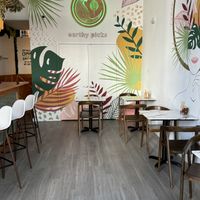 Adentro  at Earthy Picks in Orlando