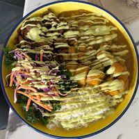 Chicks in a Curry Bowl at Earthy Picks in Orlando