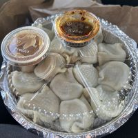 Dumpling pour emporter   at Mama Dumpling in Longueuil