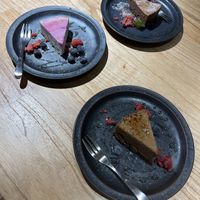 Vanilla beet, chocolate, and caramel raw cakes  at Bio Terrace in Nagoya
